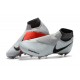 Nouveau Crampons Foot Nike Phantom Vision Elite DF FG