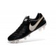 Hommes 2016 Nike Tiempo Legend VI FG Crampons Nike Noir Blanc Or