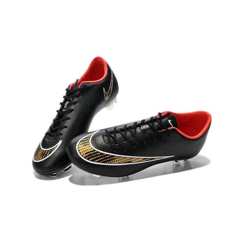 crampon rouge nike