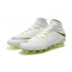 Crampons de Football Nike Hypervenom Phantom III DF Elite FG - pour Hommes Blanc Gris Métallique Volt